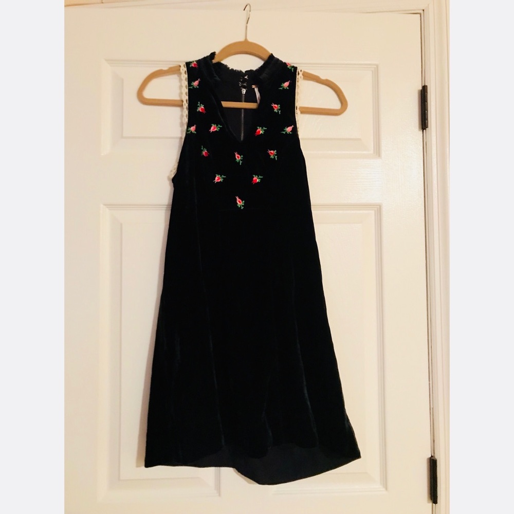 Free people extra small Black velvet dress